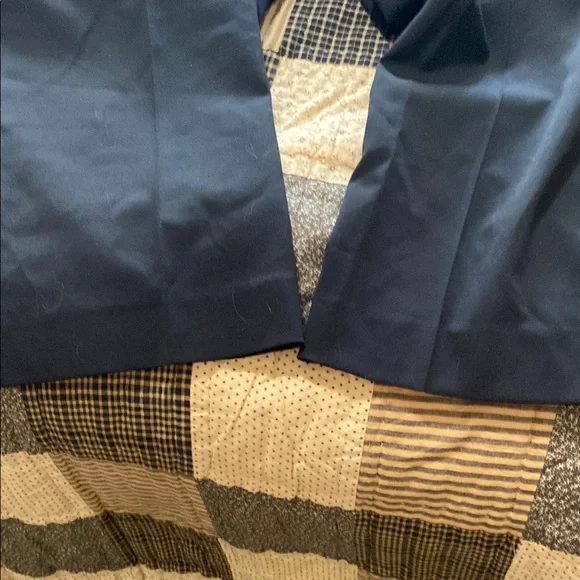 Women’s Black Pants - Picture 6 of 9